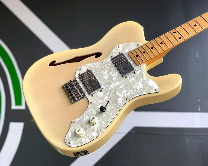 Aria Pro II T-500N Backaroo Thinline