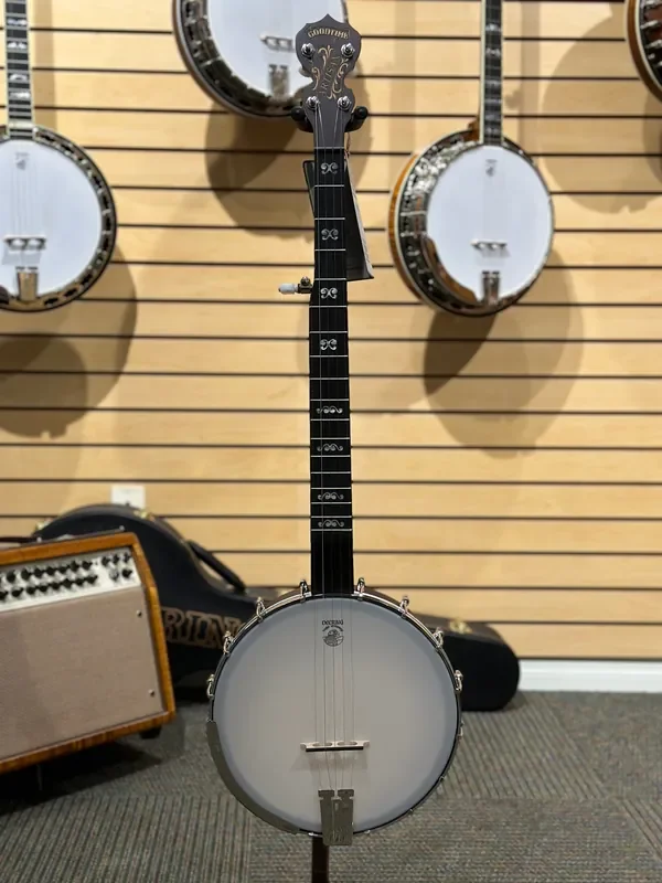 Artisan Goodtime w. Scoop Showroom Banjo