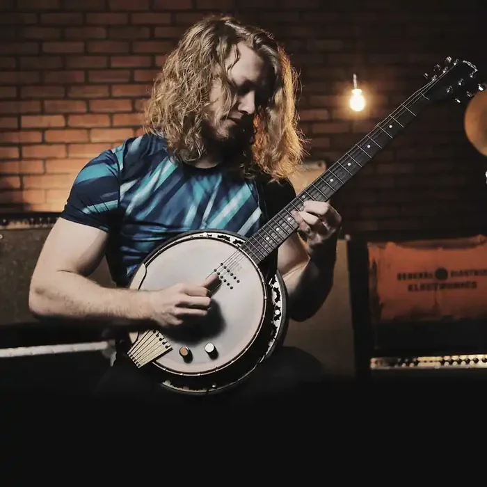Deering Phoenix™ Acoustic/Electric 6-String Banjo
