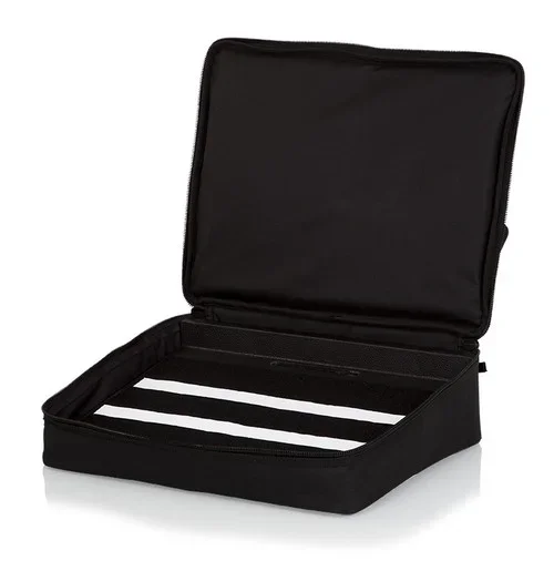 Gator Pedal Tote With G-BUS-8 Power Supply