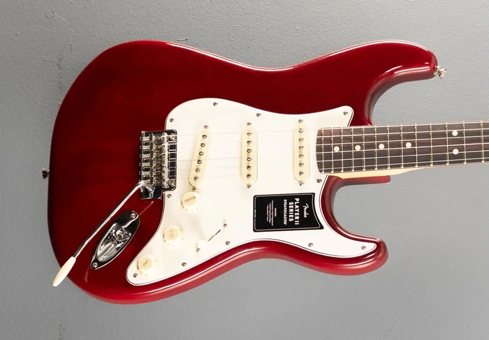 Player II Stratocaster – Transparent Cherry Burst