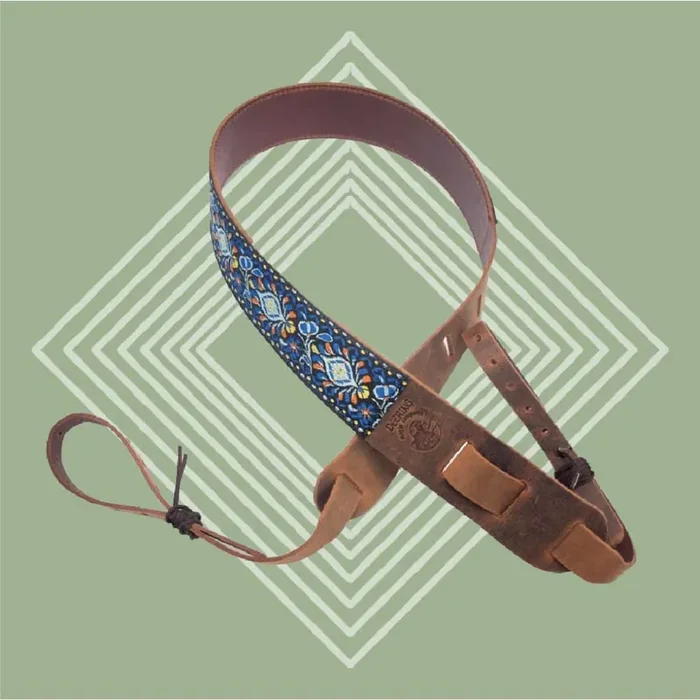 Retro Leather Cradle Banjo Strap