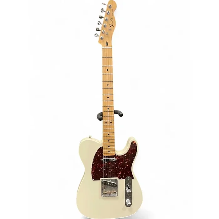 Used 2011 Fender STD TELECASTER WHITE Solid Body Electric Guitar WHITE