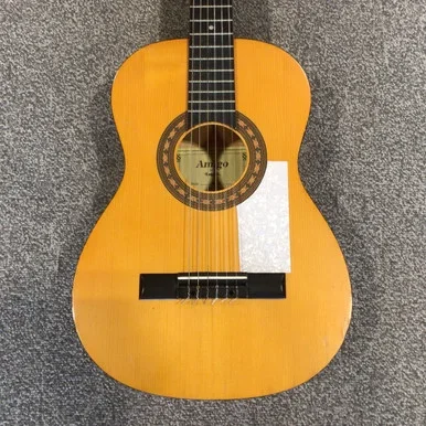 Used AMIGO AM30 3/4-Size Classical Acoustic Guitar (AS-IS)