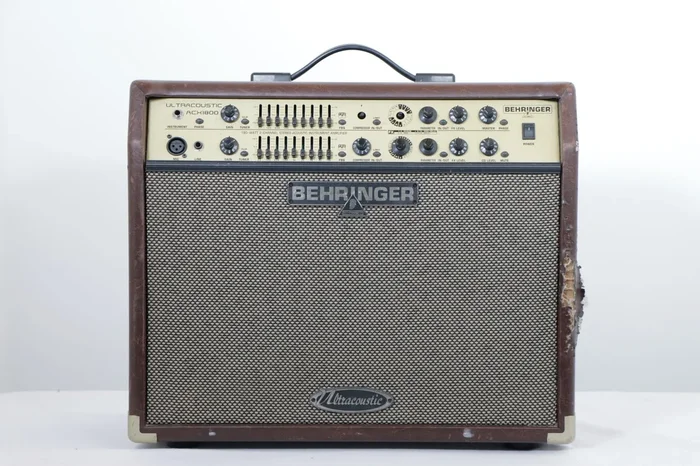 USED Behringer Ultracoustic ACX1800 – 180-watt 2×8″ Stereo Acoustic Combo