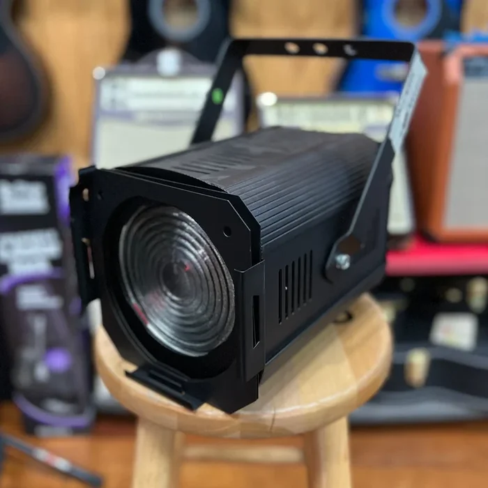 USED Elation Professional ELED FRESNEL 150 Light No Barn Doors