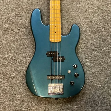 Used Kramer STRIKER 700ST Bass Guitars Blue Bass Guitars