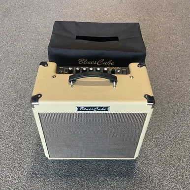 Used ROLAND BLUES CUBE HOT BC-HOT-BK Amplifier