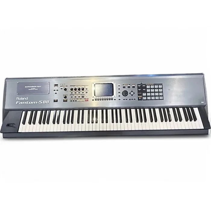 Used Roland FANTOM S88 Keyboard Workstation