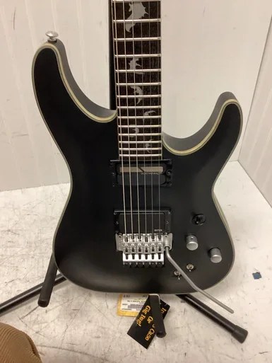 Used Schecter DAMIEN PLATINUM 6 FRS Super S Electric Guitar Black 6-String