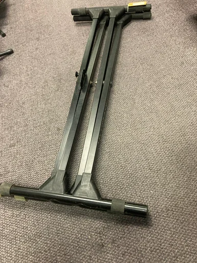 Used Ultimate Support HEAVY DUTY KEYBOARD STAND Single Keyboard Stand