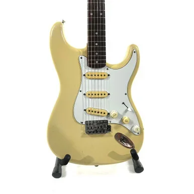 Used VANTEK STRATOCASTER S Type Electric Guitar White 6-String