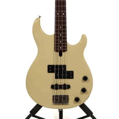 Used Yamaha BBVIIS Vintage Bass Guitar White 4-String