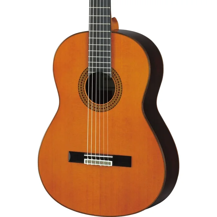Yamaha GC22C Handcrafted Classical Guitar Natural w/ Case